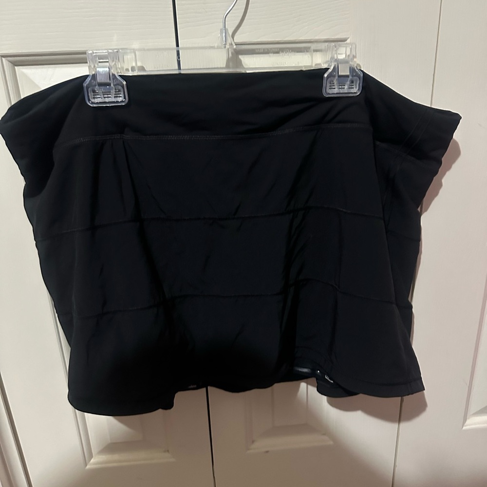 Lululemon Skort! Black, size 20